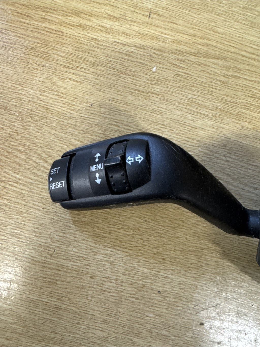 2009 FORD KUGA COMBINATION SWITCH Indicator Stalk 17D9404