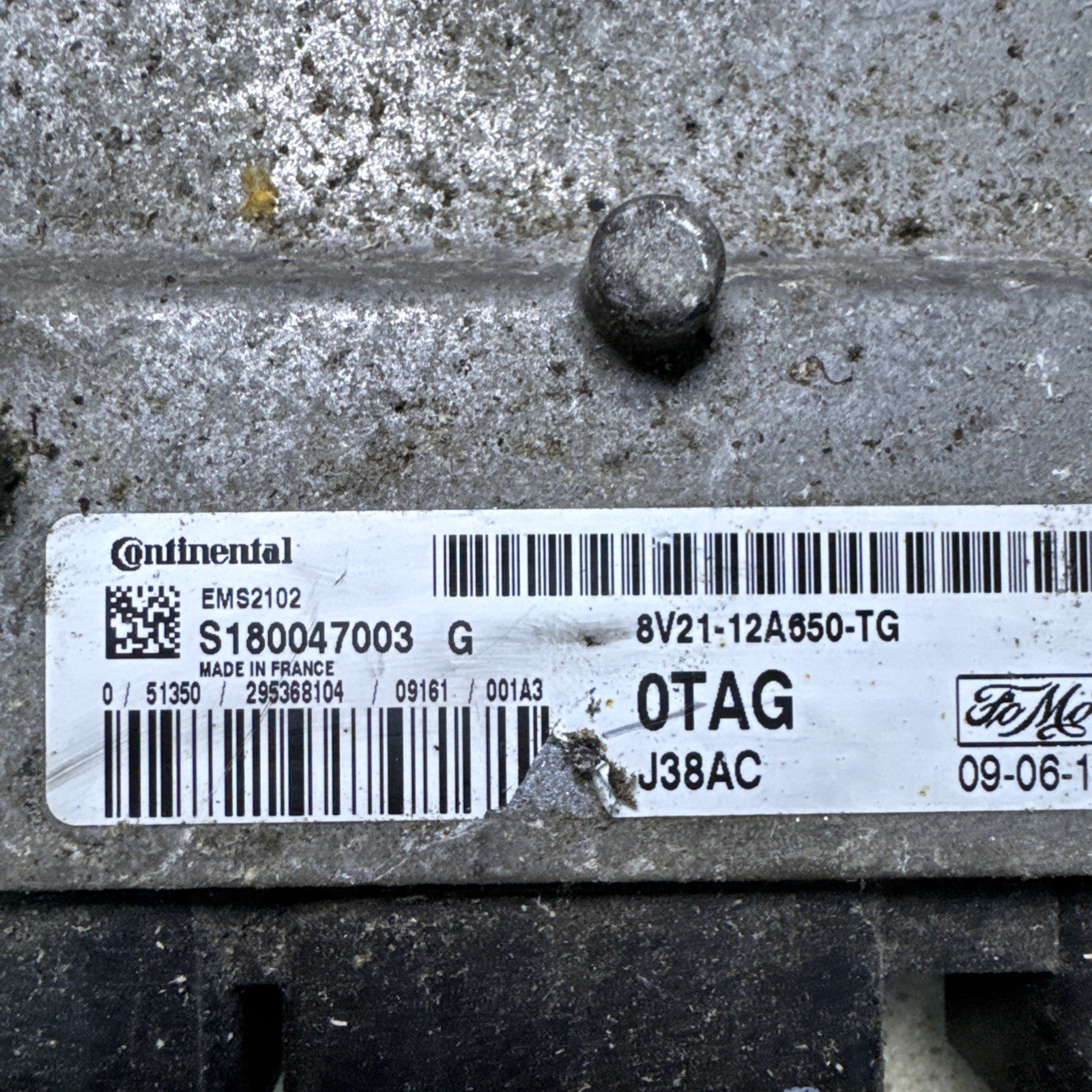 8V21-12A650-TG S180047003 G Ford Fiesta 1.4 Engine Control Unit ECU 8V2112A650TG