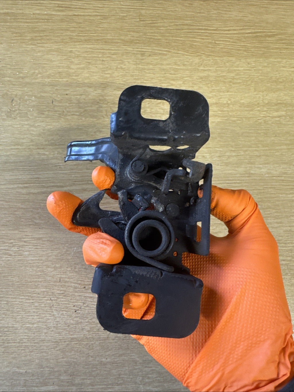 Vauxhall Astra J 2010 2011 2012 2013 2014 Bonnet Latch / Catch Mk6 Genuine