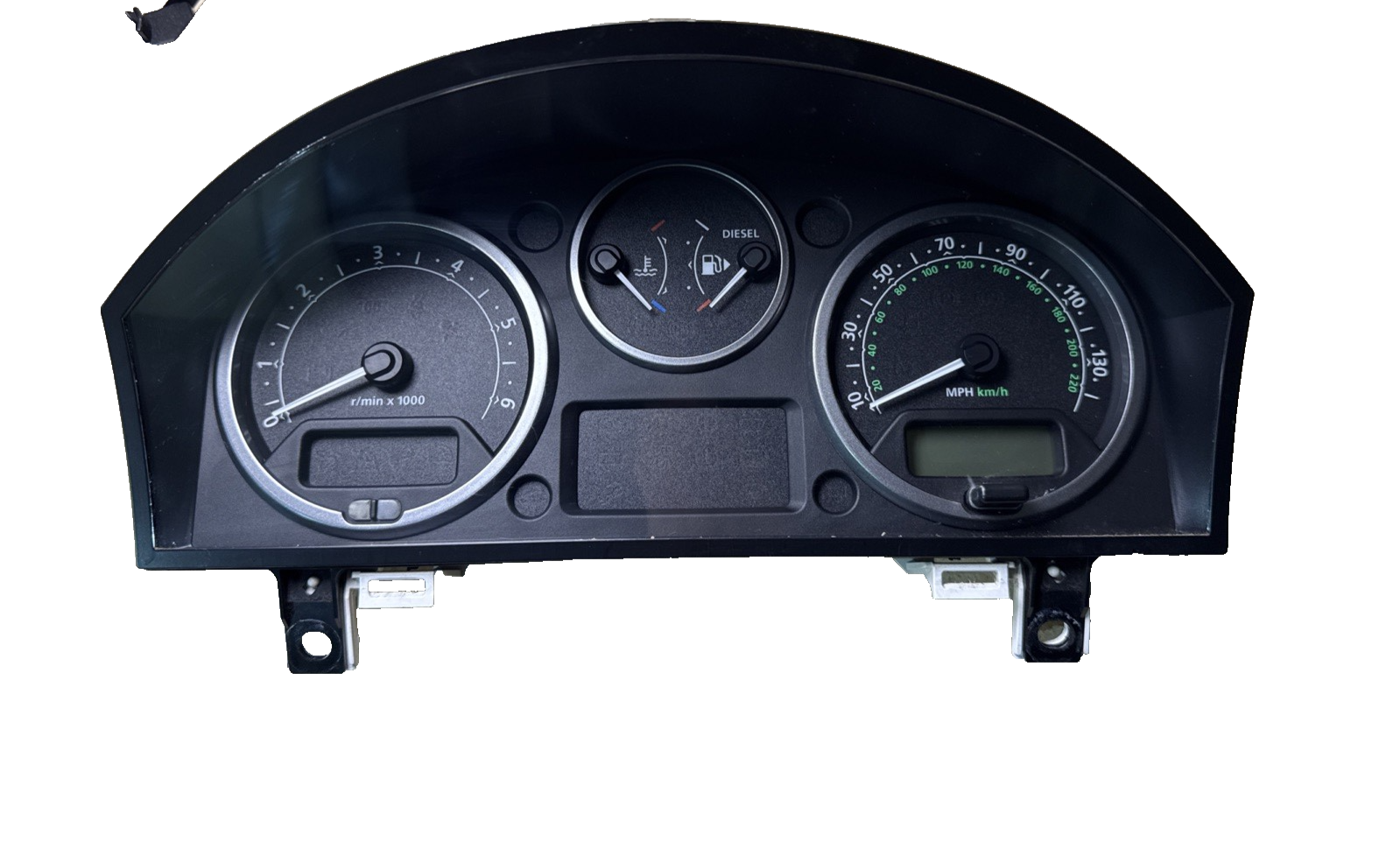 LAND ROVER DISCOVERY 3 L319 2.7 DIESEL MANUAL SPEEDO CLOCK YAC500096