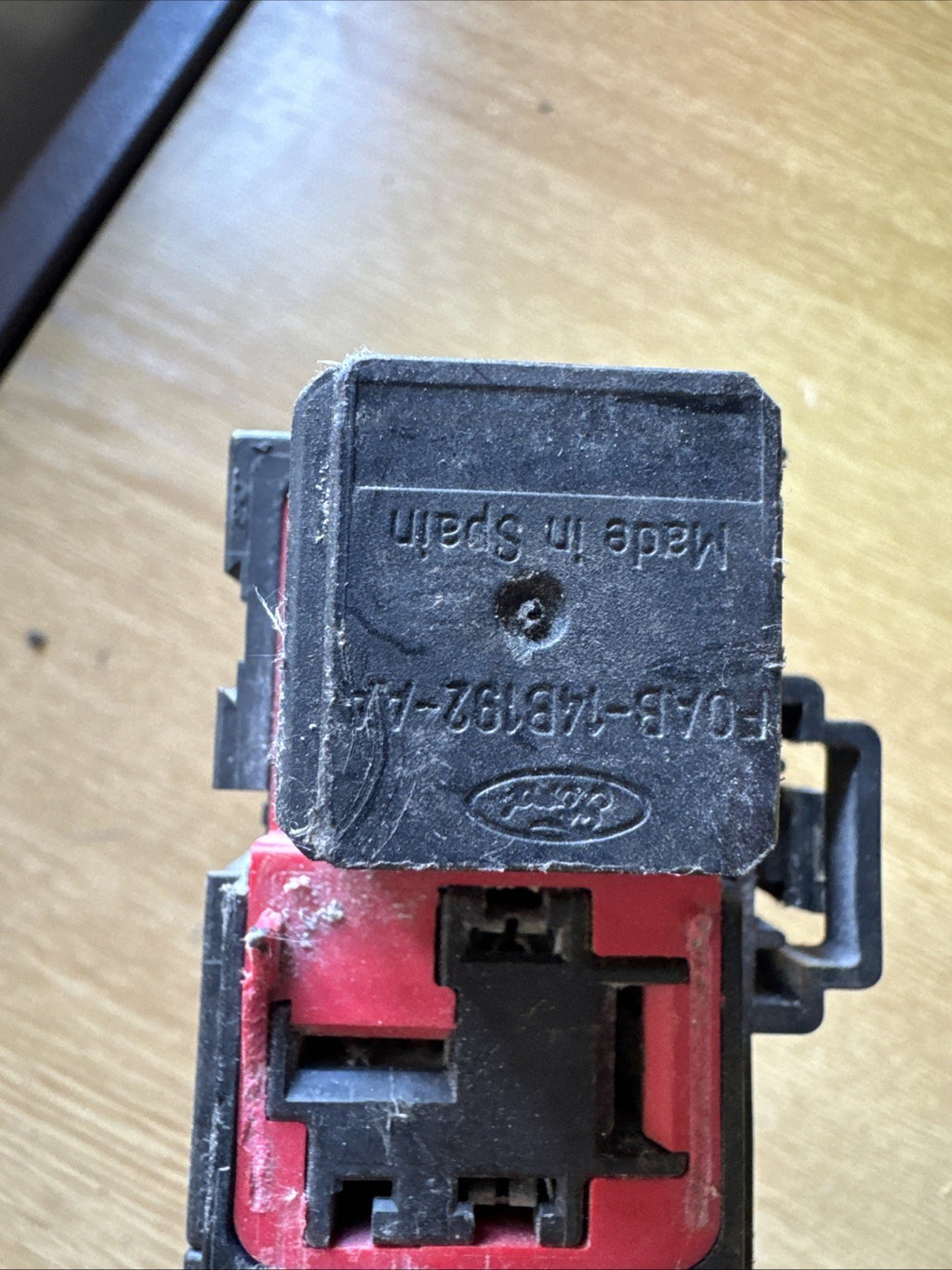 2005 Ford Transit 260S MK6 2.0 Diesel F3FA Fuse Box