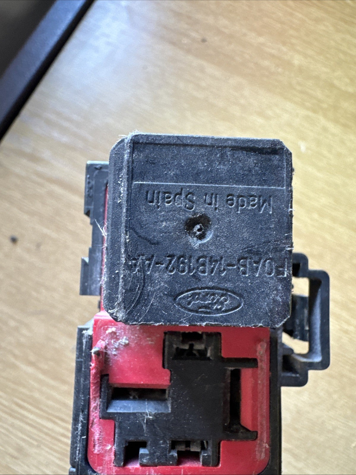 2005 Ford Transit 260S MK6 2.0 Diesel F3FA Fuse Box