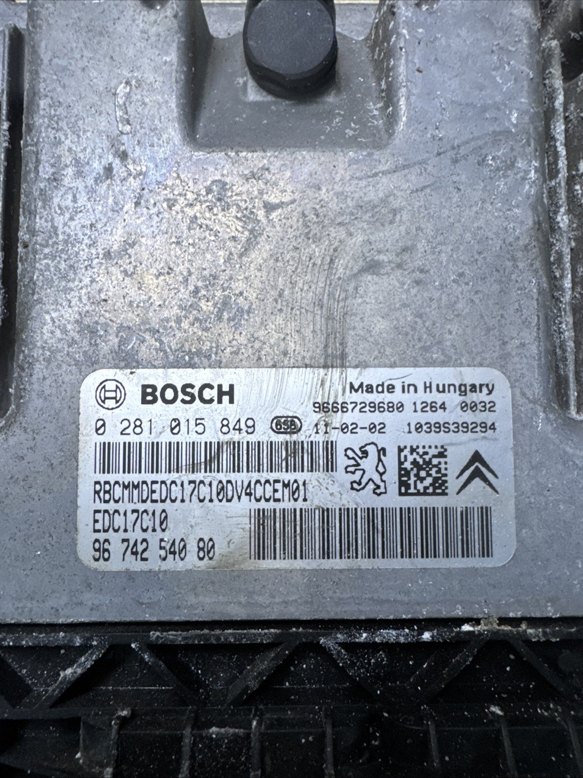PEUGEOT CITROEN ENGINE CONTROL UNIT ECU 0281015849  9674254080