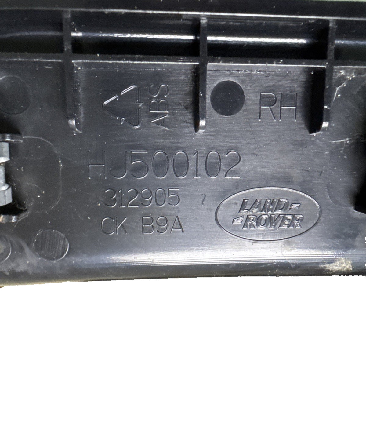 RANGE ROVER SPORT L320 FRONT RIGHT SEAT RAIL COVER HJ500102