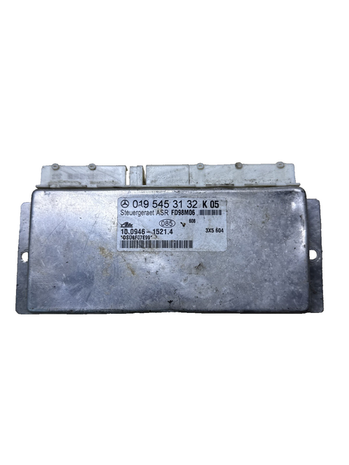 1997 MERCEDES C CLASS C240 Elegance 4DR AUTO ASR CONTROL MODULE 0195453132