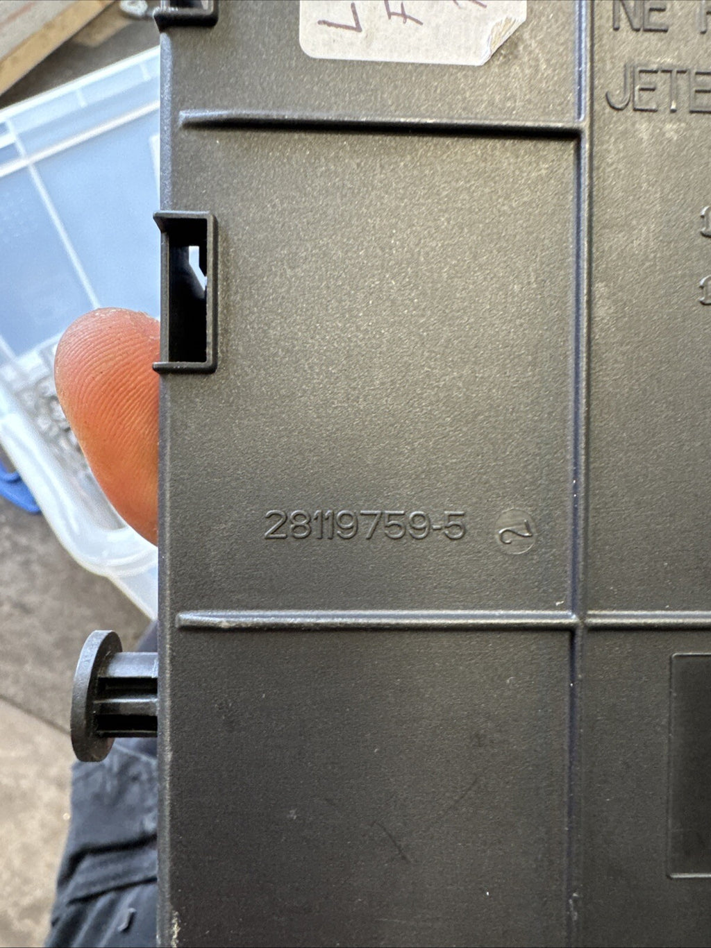 2013 PEUGEOT CITROEN BERLINGO FUSE BOX MODULE 281197595 MK2