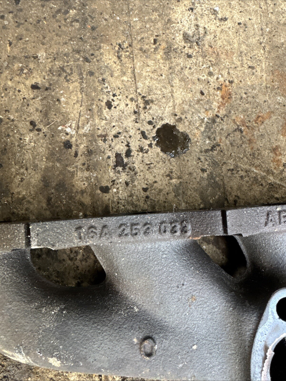 Audi A3 8L Exhaust Manifold 180 BHP AJQ  06A253033AB