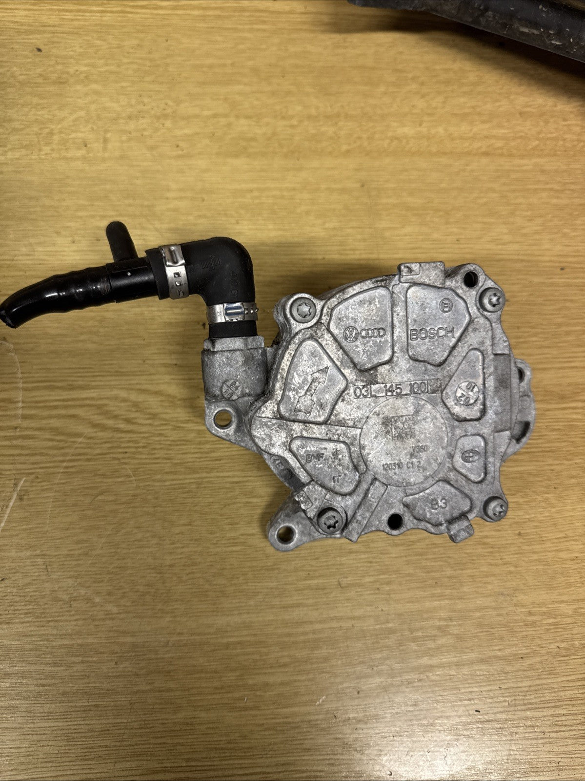 2013-2015 VW/Audi/Seat/Skoda / Vacuum Pump / 2.0L Diesel / 03L145100