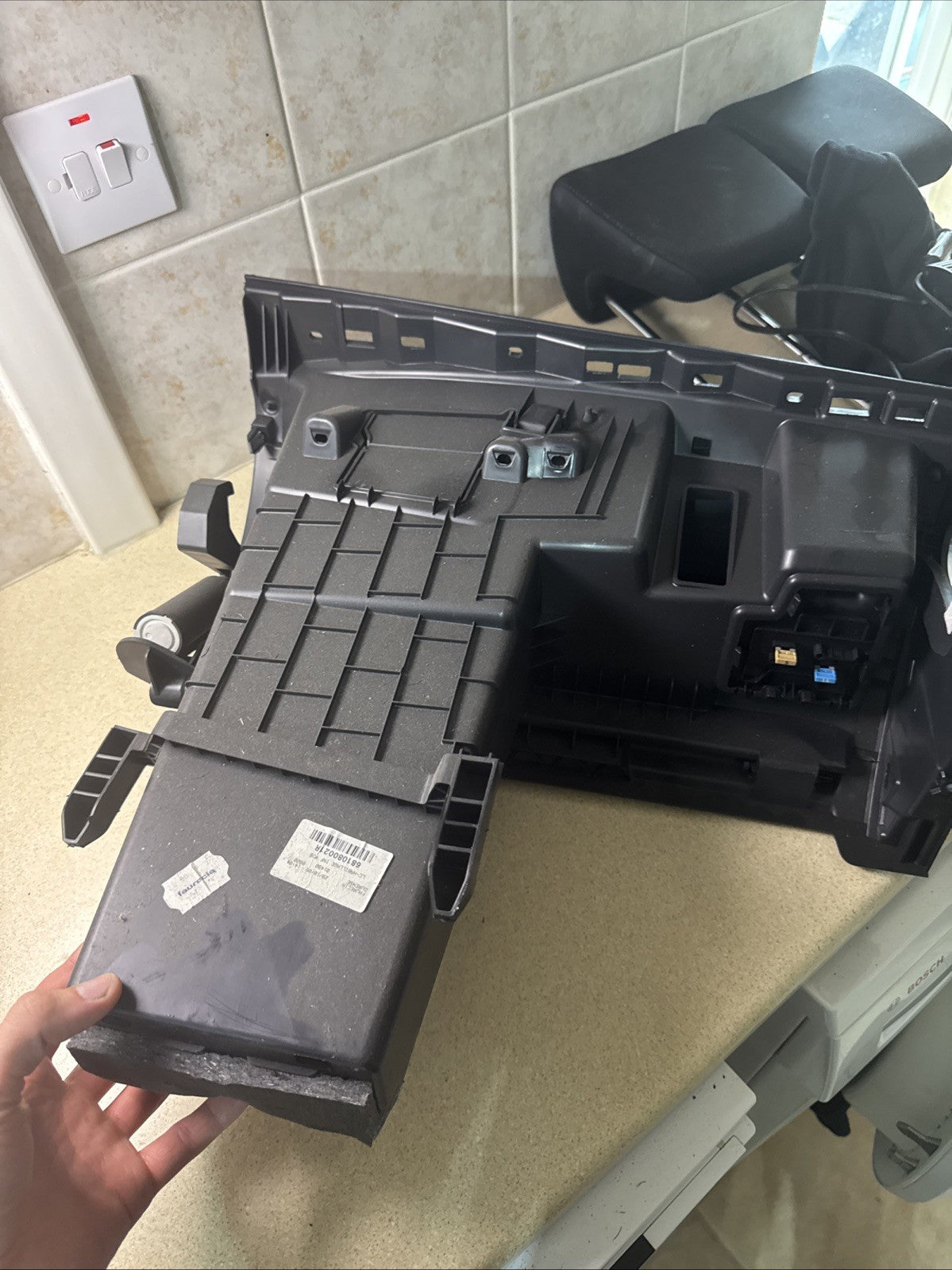 RENAULT MEGANE MK3 DASHBOARD GLOVEBOX STORAGE COMPARTMENT 681080021R 2008-2016