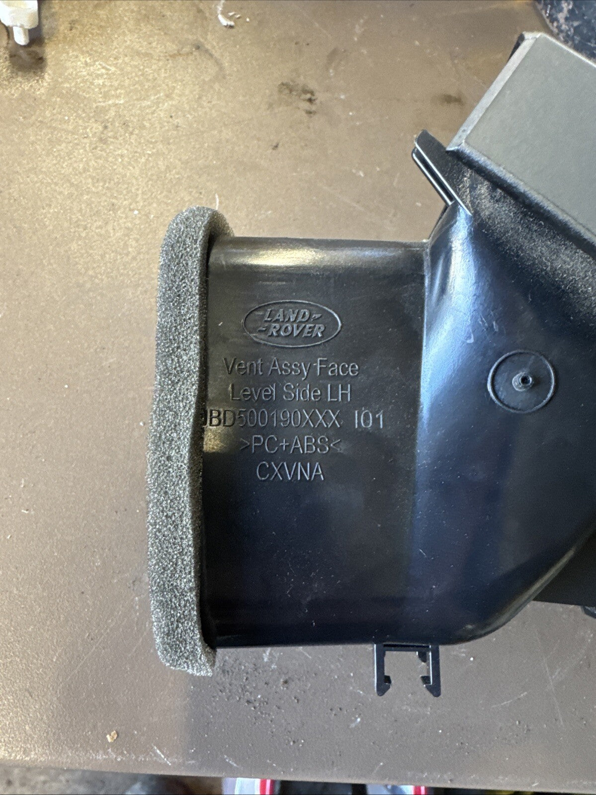 RANGE ROVER SPORT L320 2007 HST LEFT PASSENGER DASHBOARD VENT JBD500190XXX