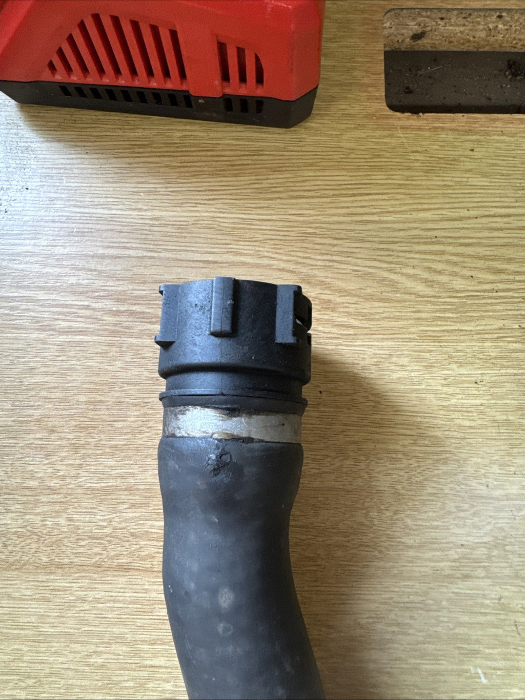 Bmw Z4 Seri E85 Roadster Convertible Radiator Cooling Coolant Water Hose 7546663
