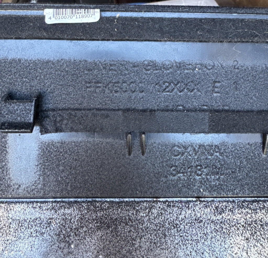Land Rover Discovery Glove Box Storage Compartment Ffk500012xxx Mk3 2004-2009D
