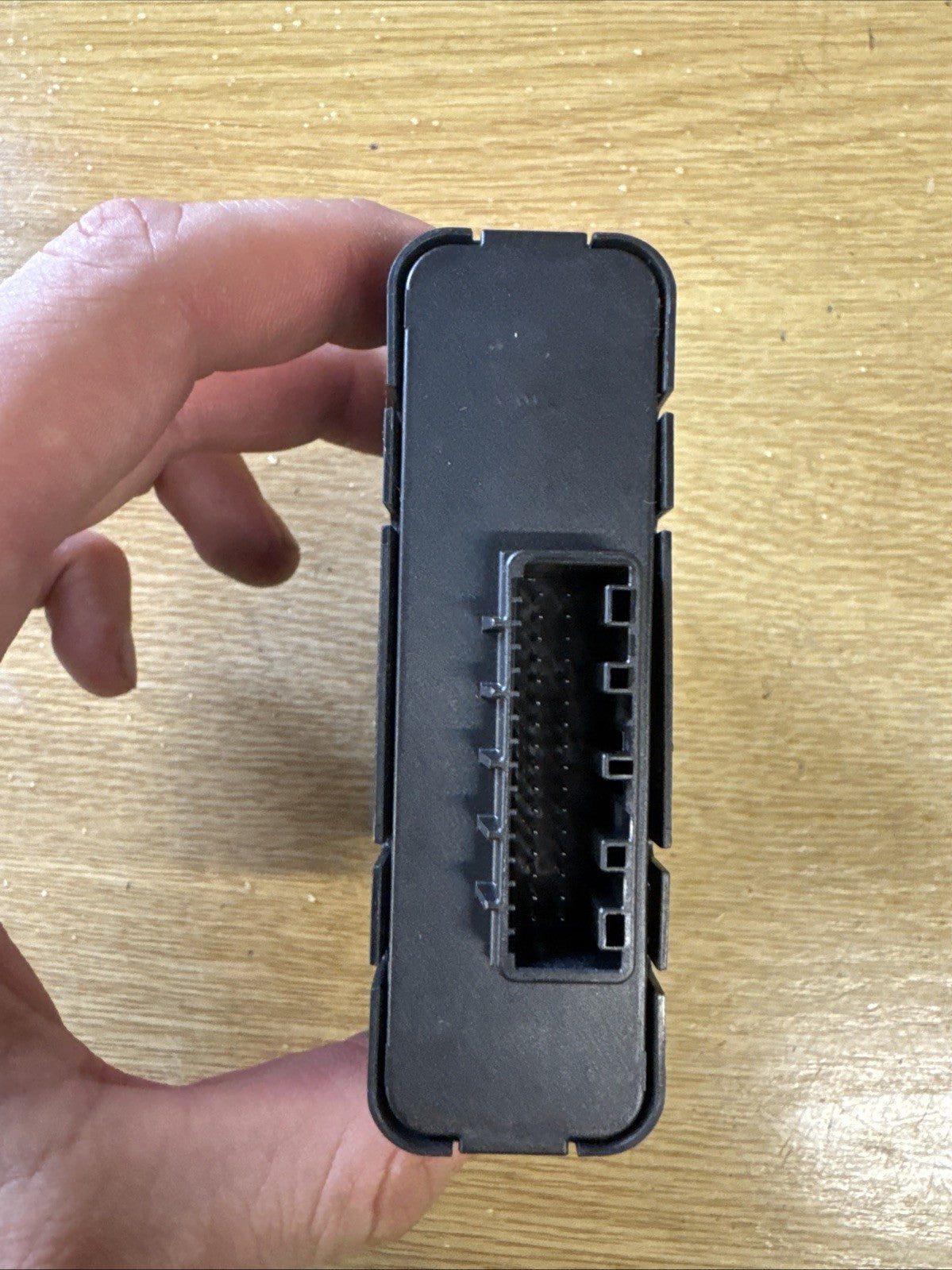 RENAULT ZOE RELAY CONTROL MODULE UNIT 2019-2024 284Y66LA6D