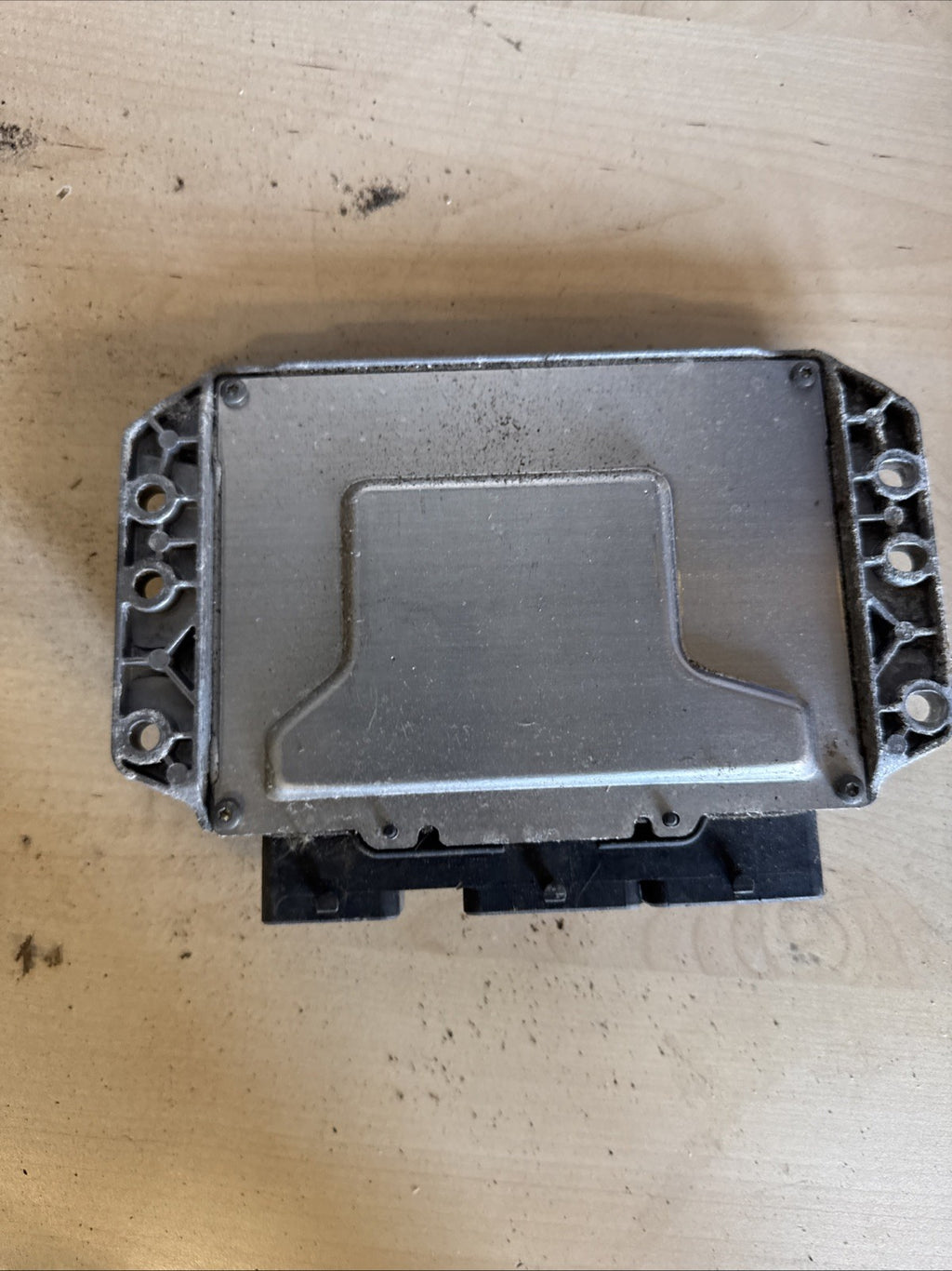 RENAULT MEGANE SCENIC 2007 1.6 VVT AUTO ENGINE CONTROL UNIT ECU 8200509516