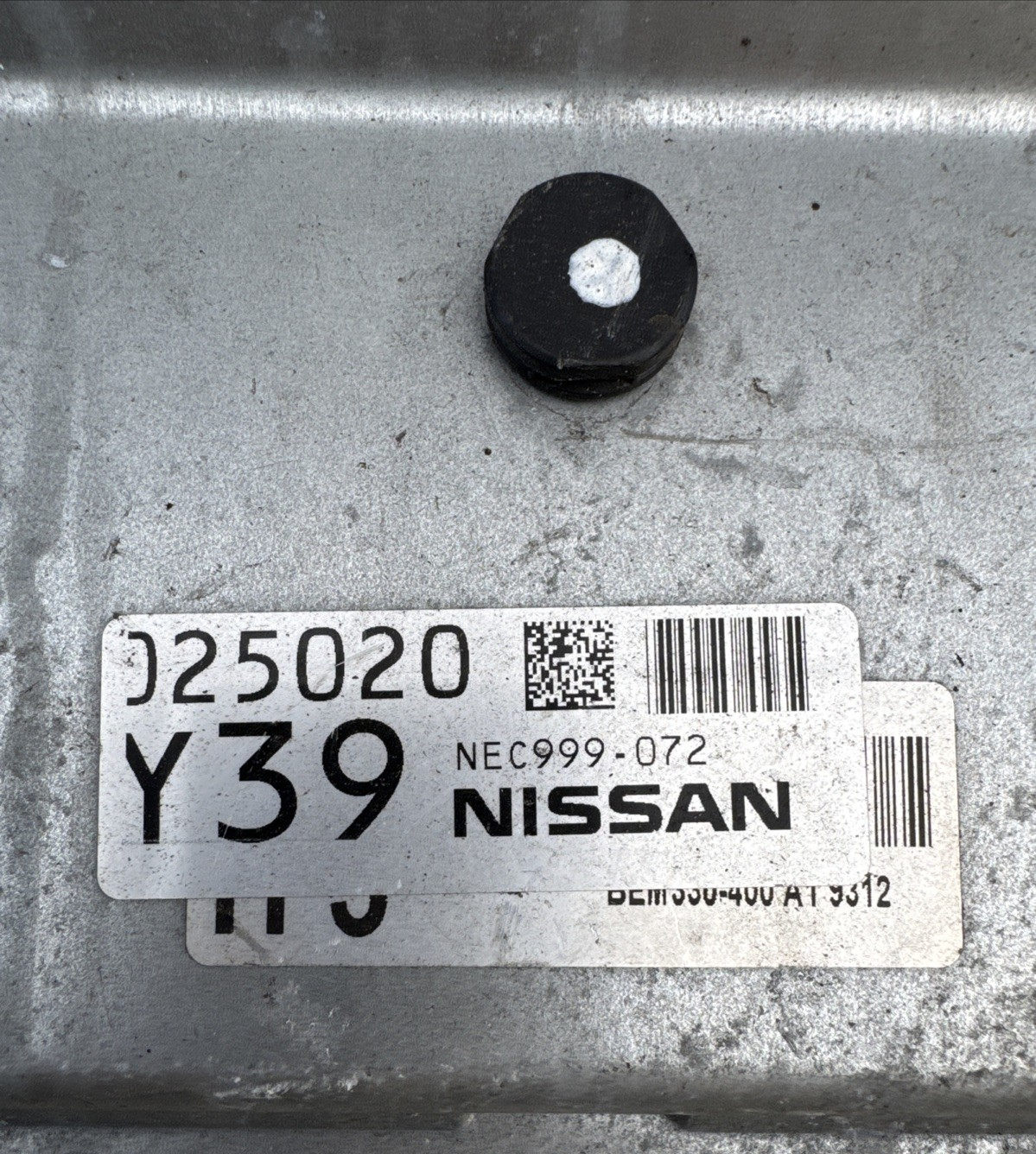 NISSAN JUKE 2010-2019 F15 1.6 Petrol HR16DE Engine Control Unit ECU NEC999072