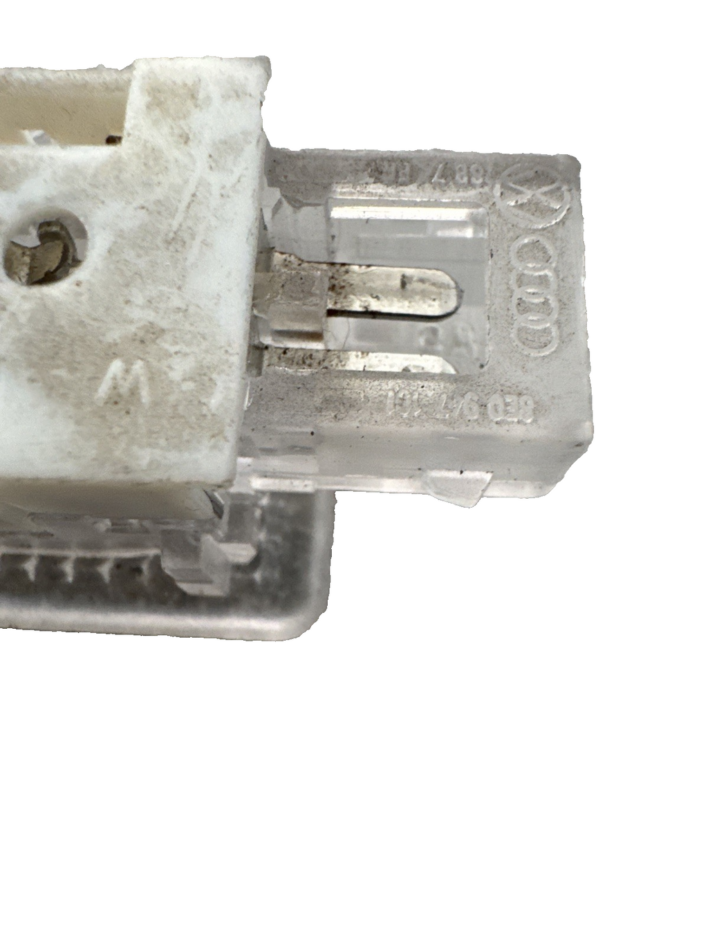 Audi A4 Cabriolet 8H B7 Boot Interior Light At Rear of Boot 8E0947101