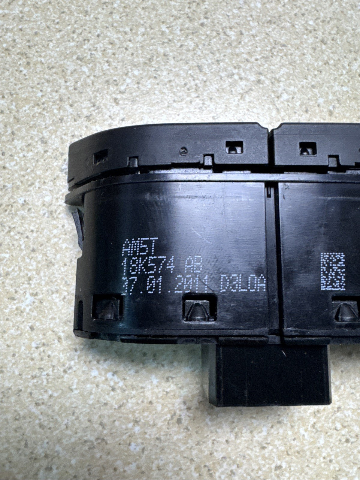 Ford Focus 2012 MK3 Front and Rear Heated Screen Button AM5T-18K574-AB