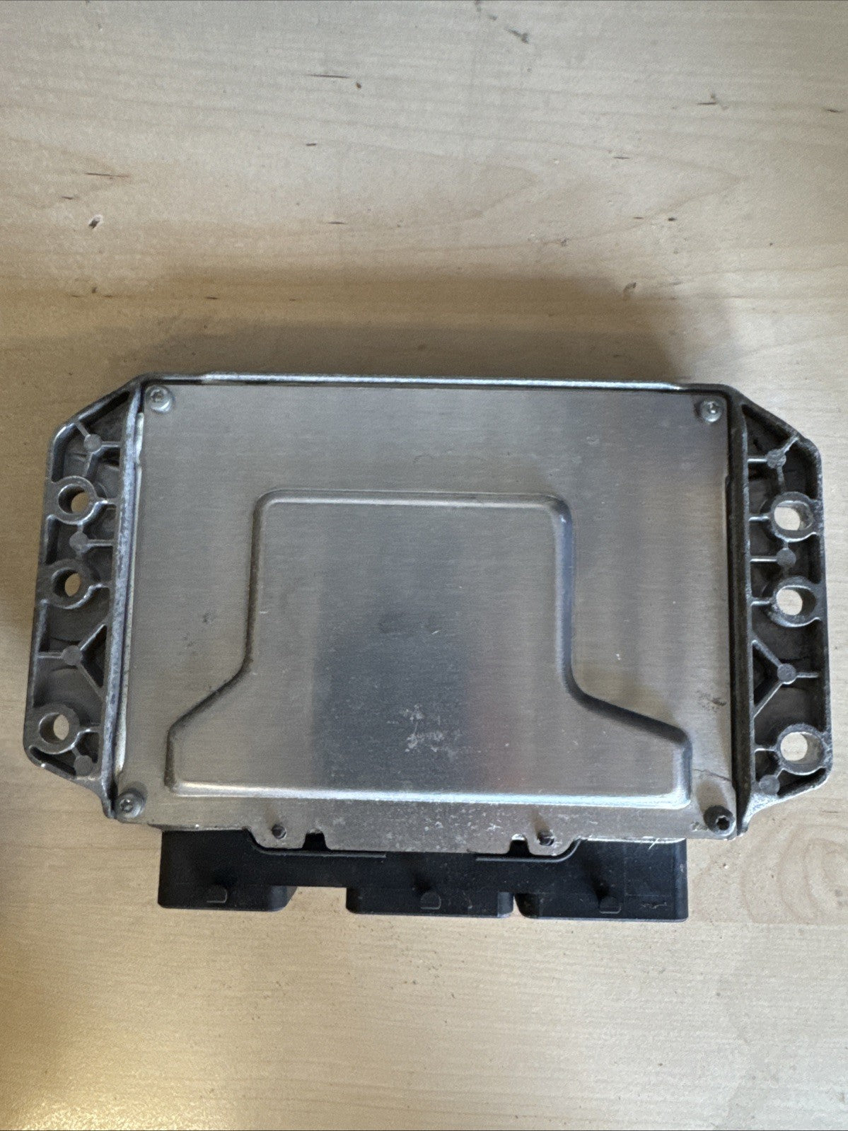 RENAULT MEGANE 2009 MK2 1.6 PETROL ENGINE CONTROL UNIT ECU 8200785132