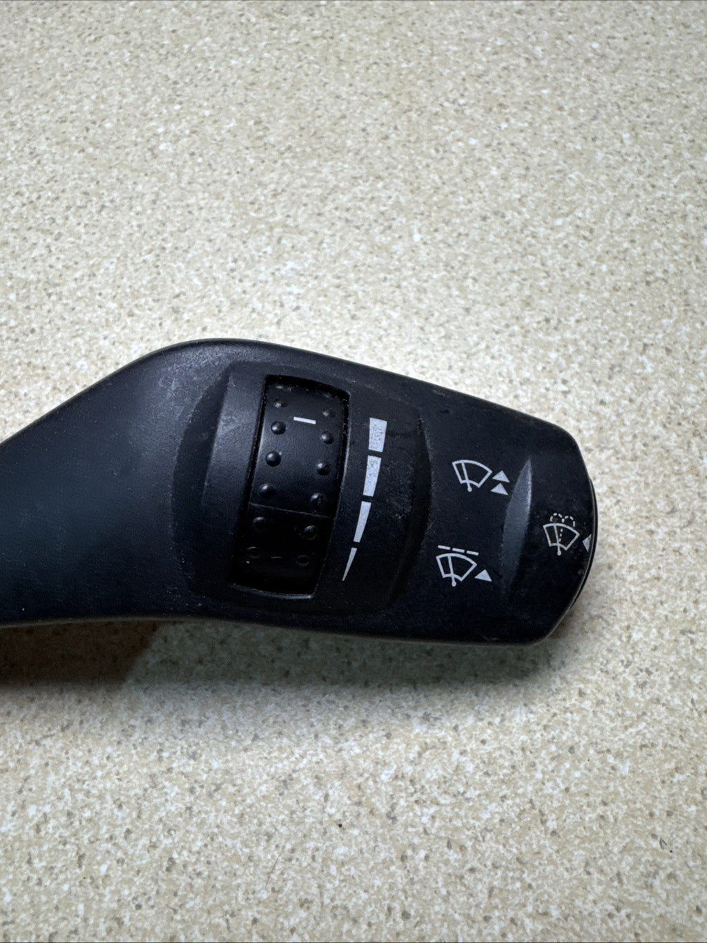 FORD MONDEO 2009 INDICATOR SWITCH RIGHT 6G9T-17A553-AC
