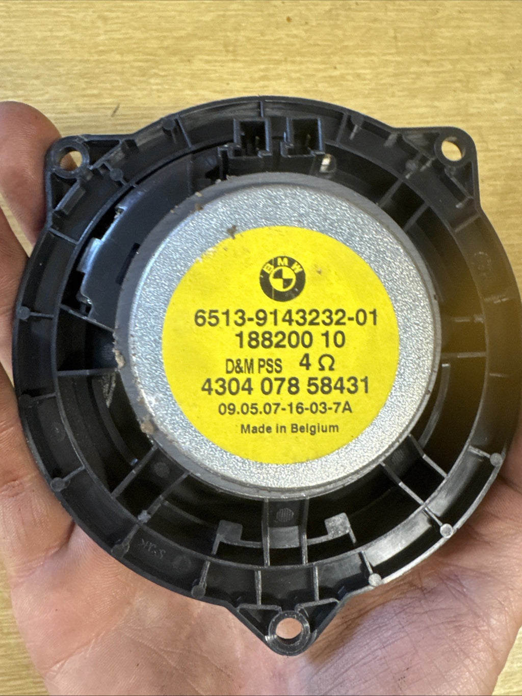 BMW 3 E90 E91 2009 Left/right front door speaker 914323201 TAL12247