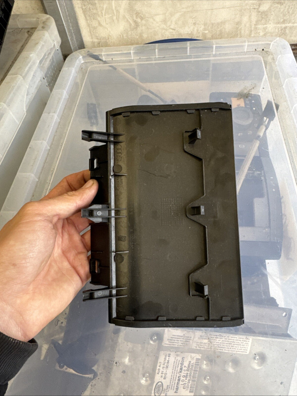 Audi A3 8P Upper Ashtray Cover Trim Black 8P0864138E