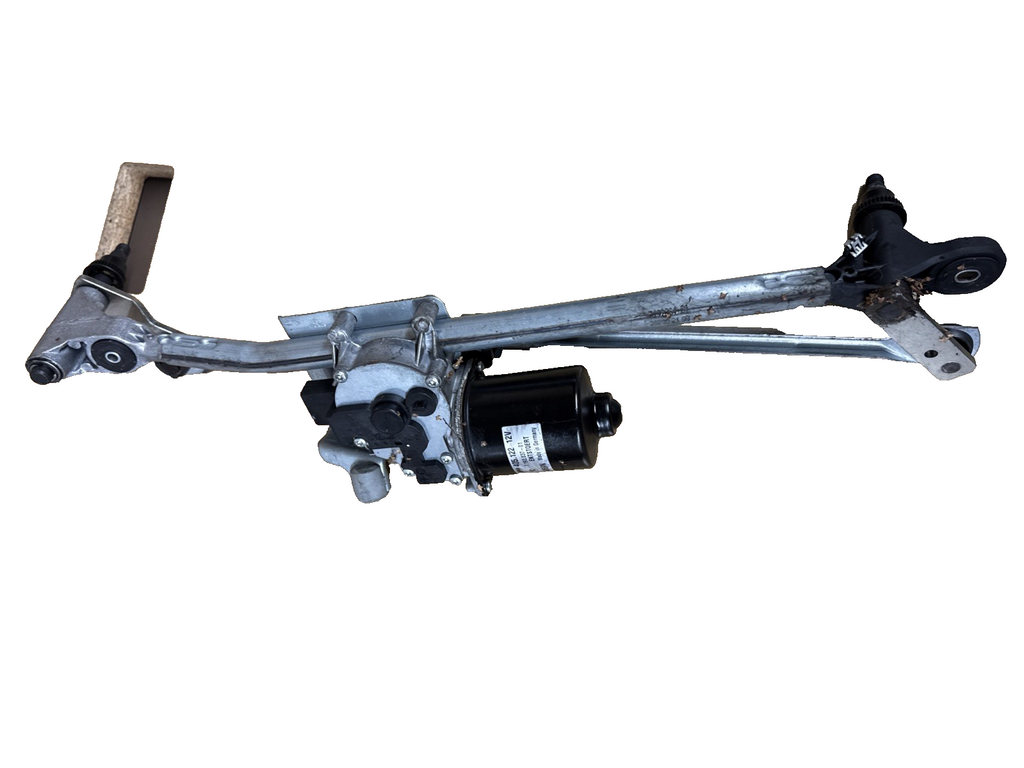BMW 1 SERIES 120i SE E81 3DR FRONT WIPER MOTOR & LINKAGE 7193037