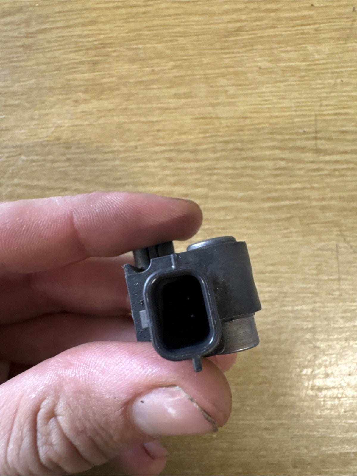 Renault Clio MK5 + Captur Crash Impact Sensor 988305FL0A