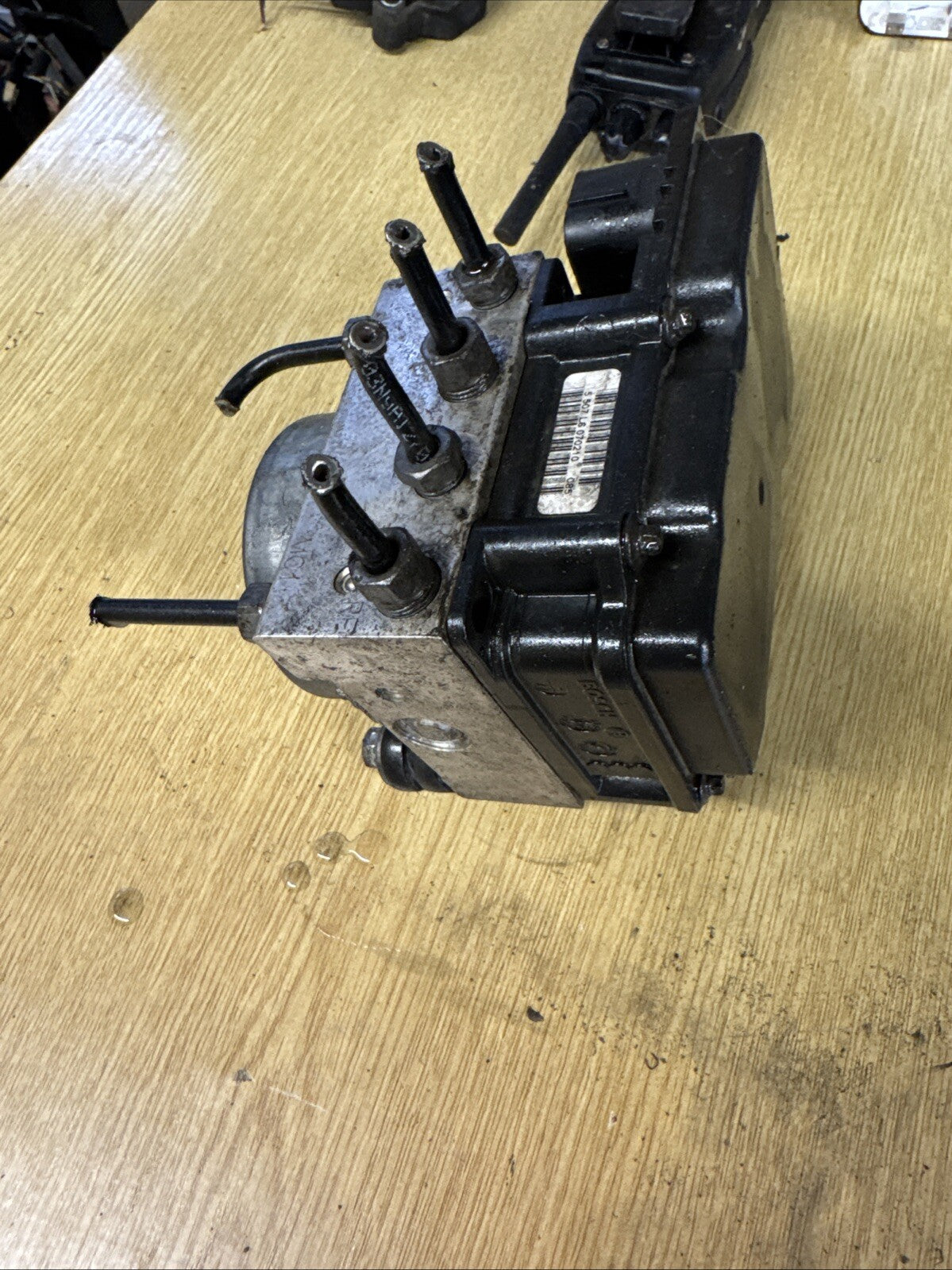 Peugeot Bipper Citroen Nemo Fiat Qubo MK1 1.3 ABS Pump & Control Module 51801321