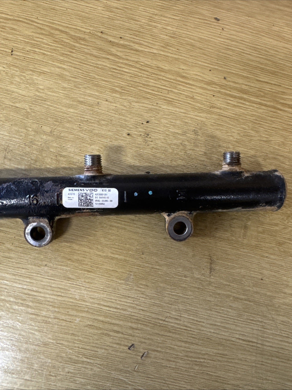 LAND ROVER RANGE ROVER SPORT L320 2.7 DIESEL FUEL RAIL A2C20001291