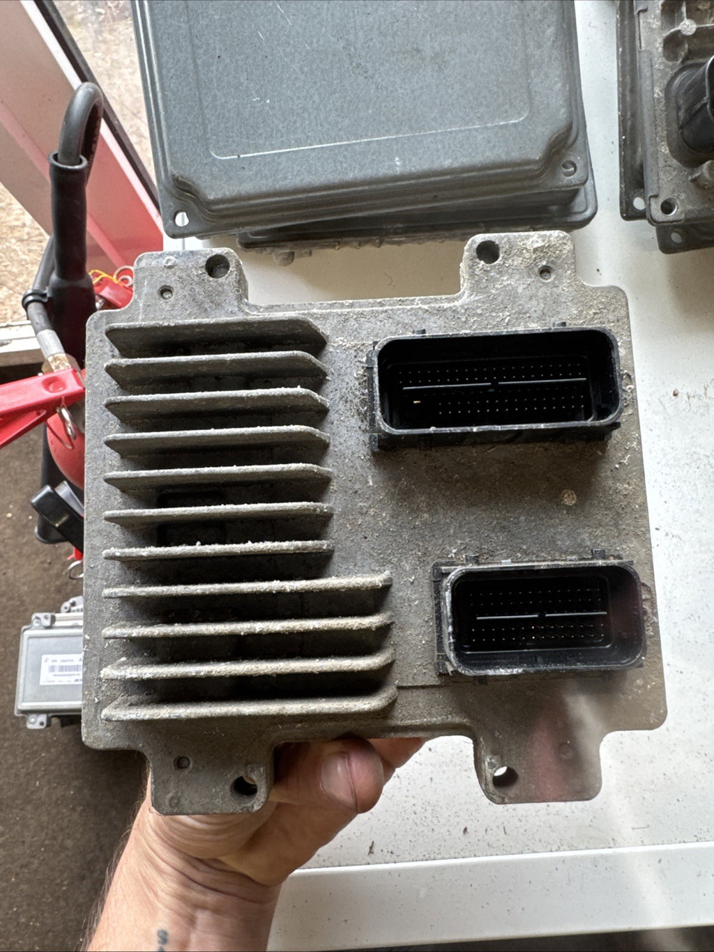 55576685  AAPL Vauxhall Corsa 1.2 Petrol Engine Control Unit ECU 12636386