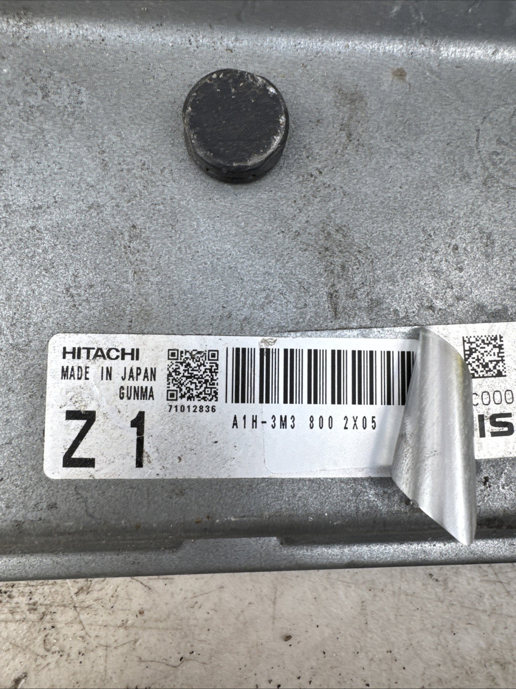 GENUINE NISSAN ENGINE CONTROL UNIT ECU A1H-3M3 800 2x05