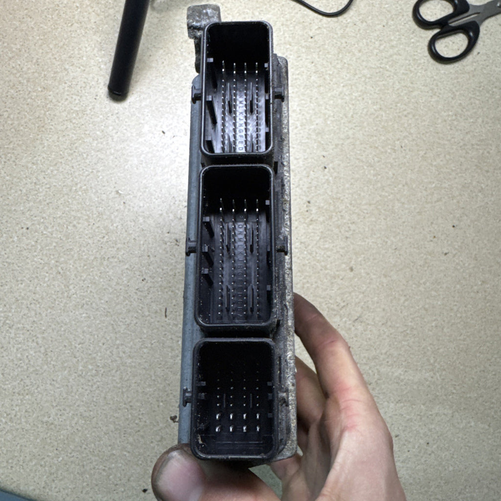 2010 RENAULT SCENIC MK3 1.5 DCI ENGINE CONTROL ECU 237100777R S180067109A