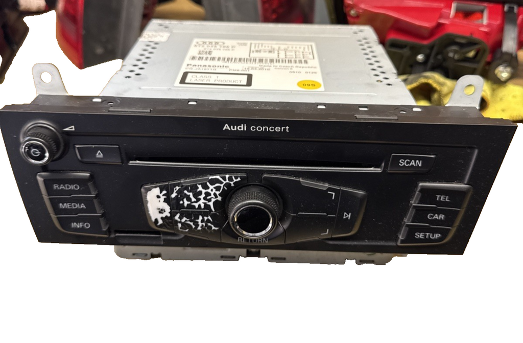 AUDI A4 B8 8K (2008 > 2015) RADIO CD/ STEREO HEAD UNIT (NO CODE) 8T2035186P