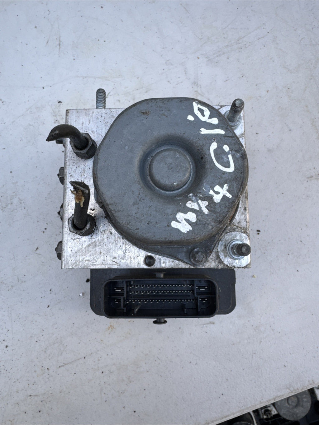 Renault Clio-MK4 ABS Pump Module (2013-2019) 476608644R / 0265243365