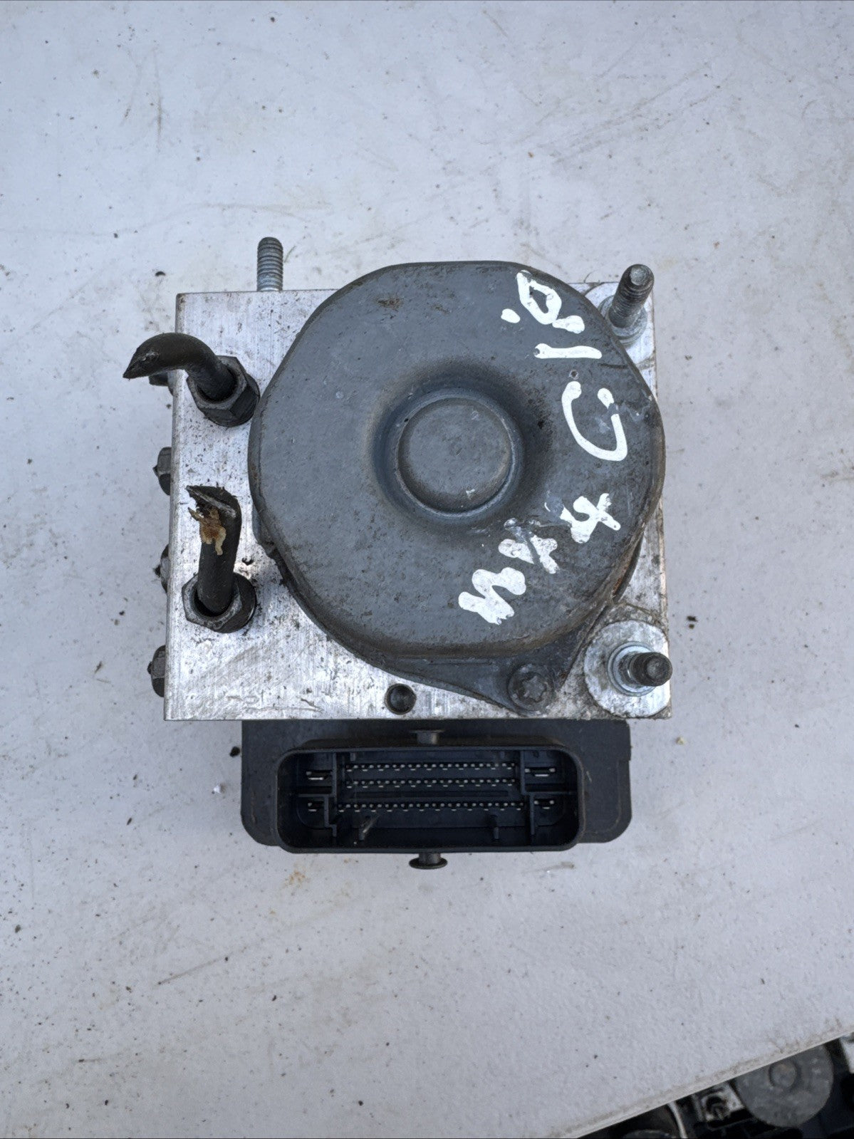 Renault Clio-MK4 ABS Pump Module (2013-2019) 476608644R / 0265243365