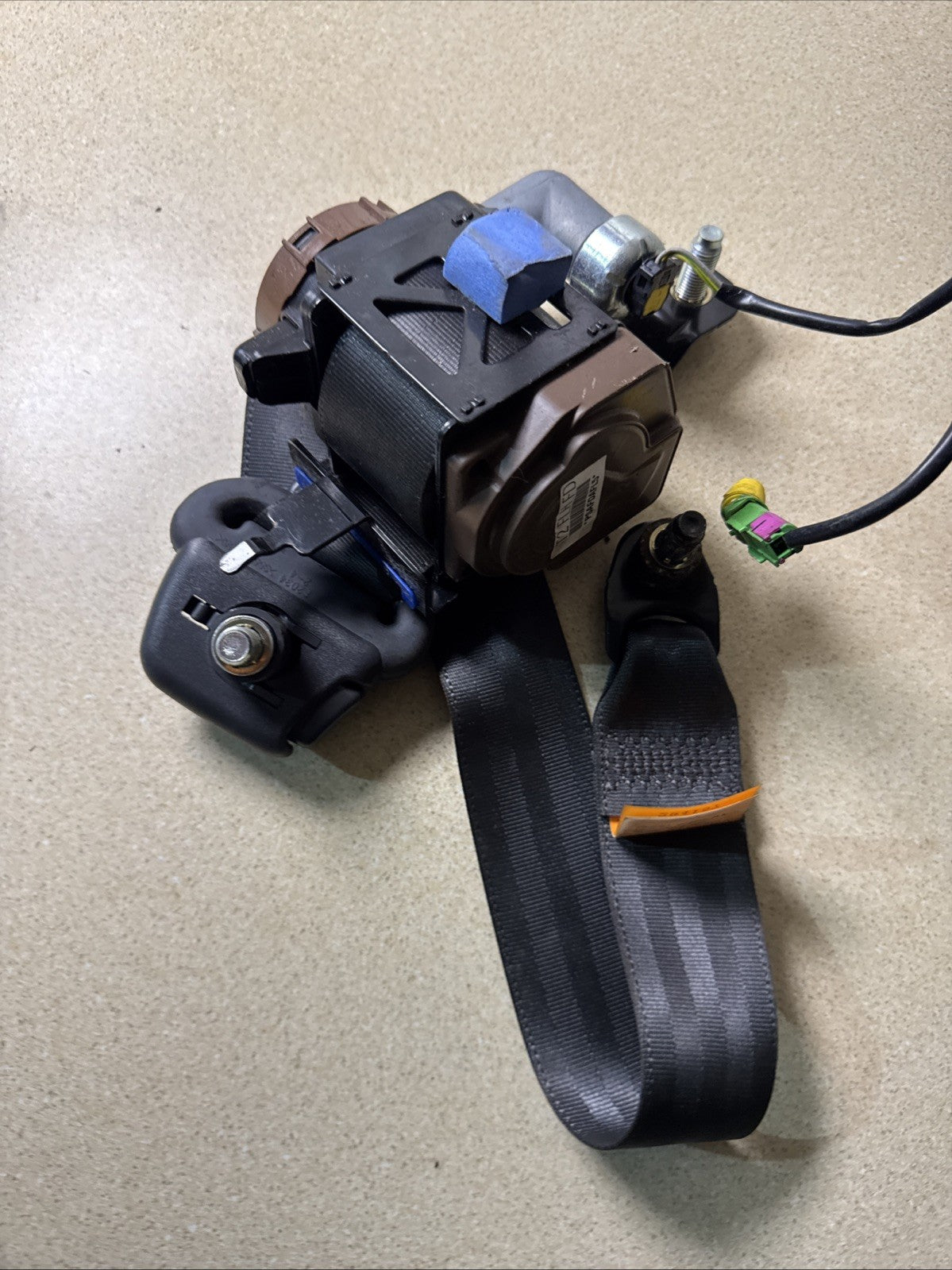 Chevrolet Aveo Mk1 Left Passenger Nearside Front Seat Belt 0437132 2008-2011