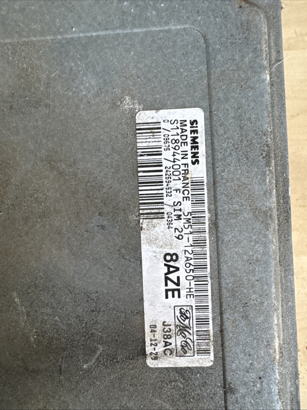 FORD FOCUS 1.6 PETROL  2004-2012 ECU (ENGINE)  5m51-12a650-he