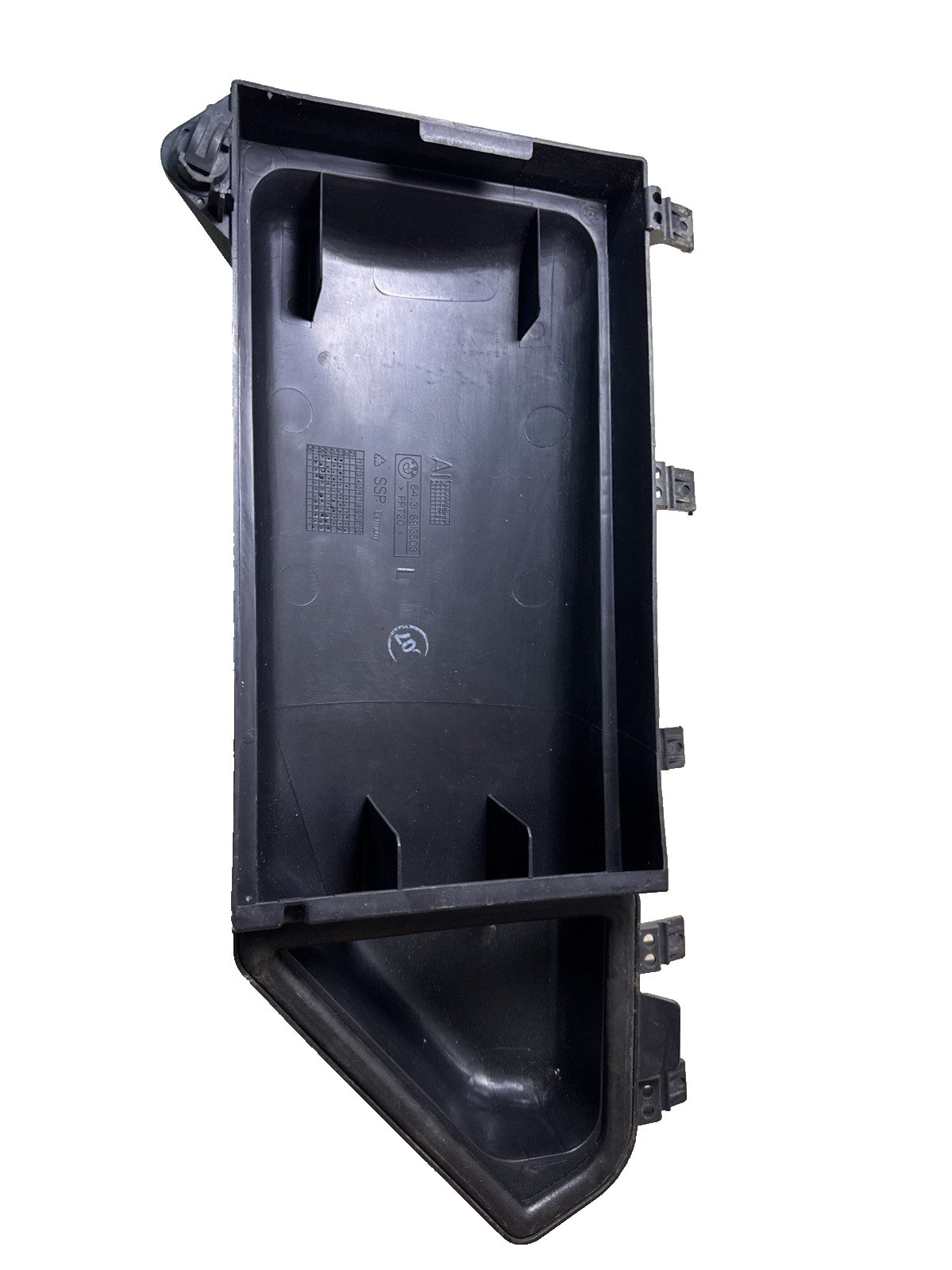 BMW E60 E61 E63 E64 Cover Filter Housing Left N/S 6913503