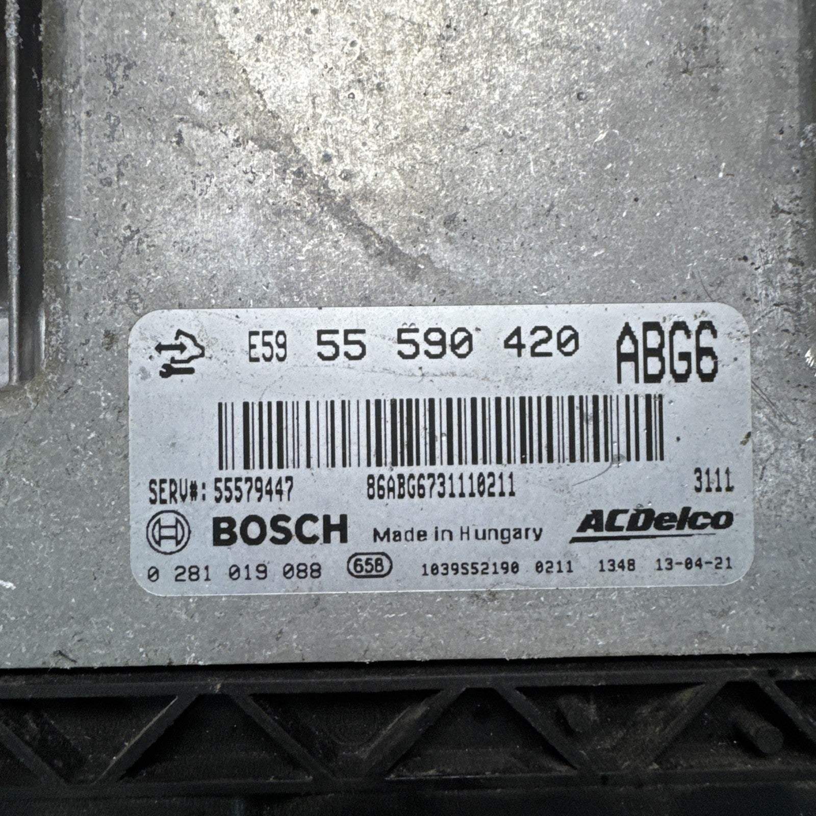 2013 VAUXHALL ASTRA J 2.0 ENGINE CONTROL UNIT 55590420 #2