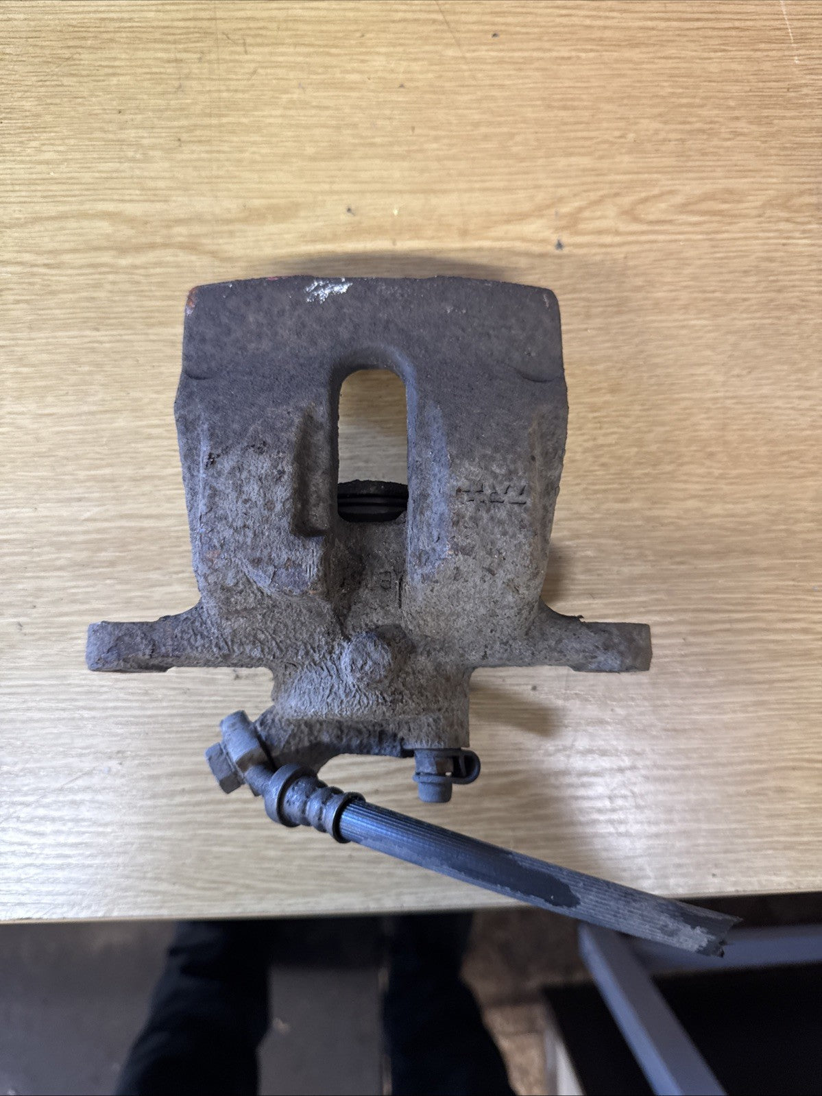 RANGE ROVER L320 BRAKE CALIPER REAR LEFT PASSENGER SIDE 4.2 PETROL