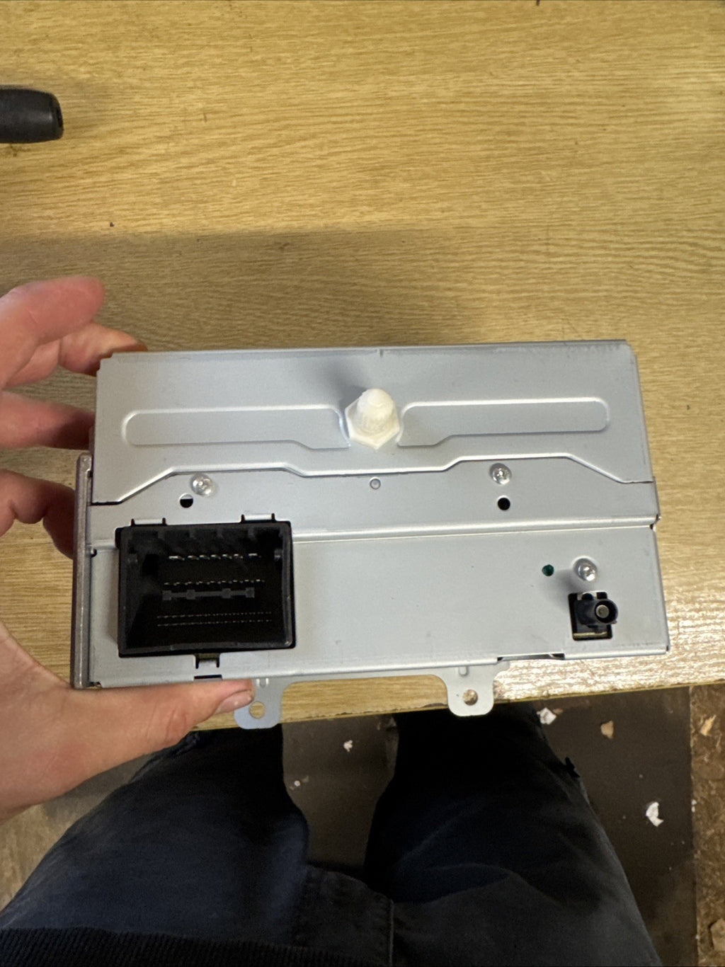 VAUXHALL ASTRA J MK6 MK1 CD PLAYER STEREO RADIO HEAD UNIT 22800670