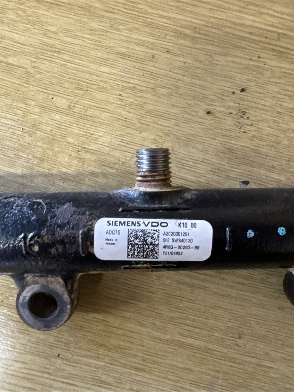 LAND ROVER RANGE ROVER SPORT L320 2.7 DIESEL FUEL RAIL A2C20001291