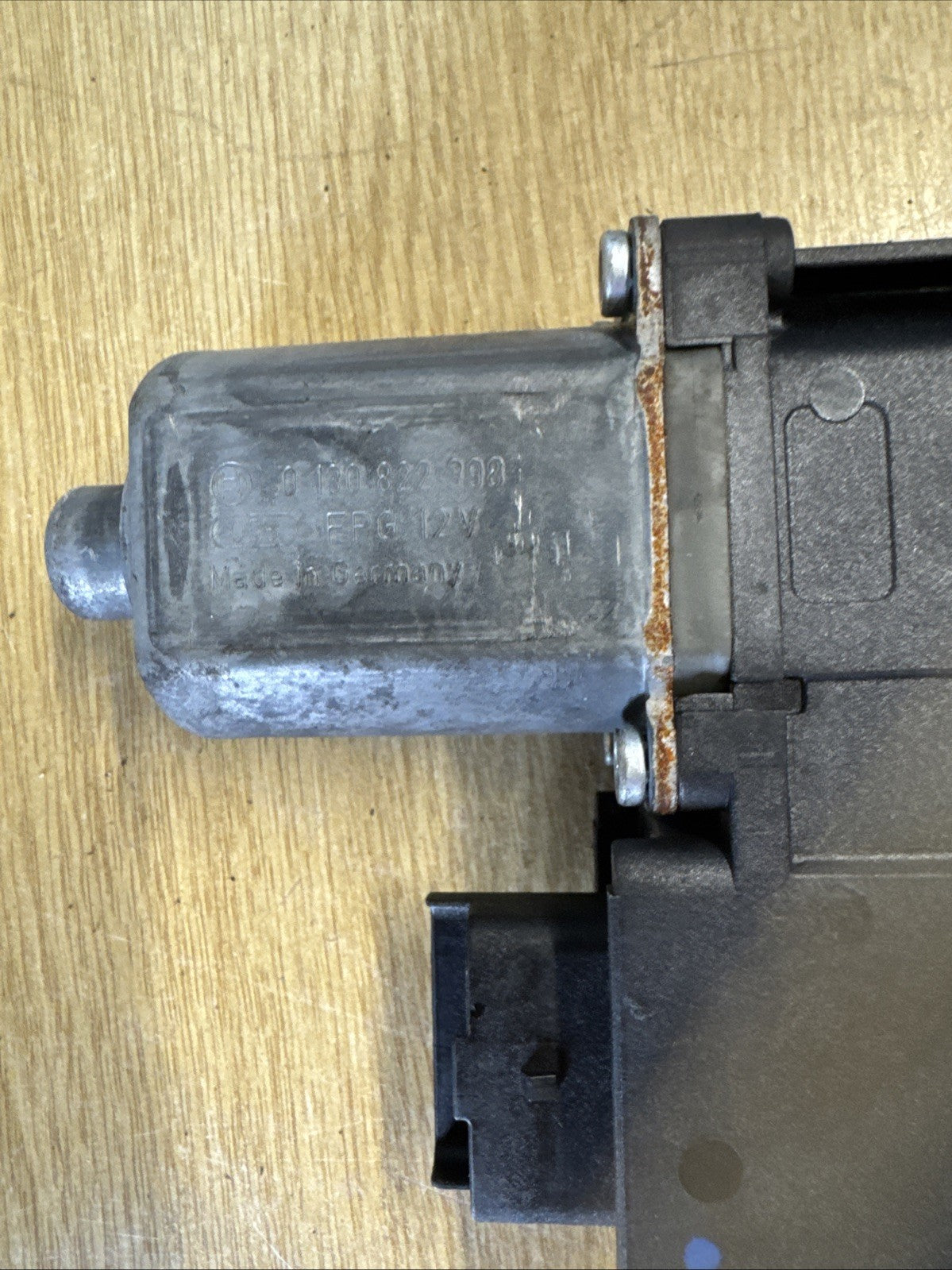 CITROEN NEMO FRONT PASSENGER SIDE WINDOW MOTOR 0130822398
