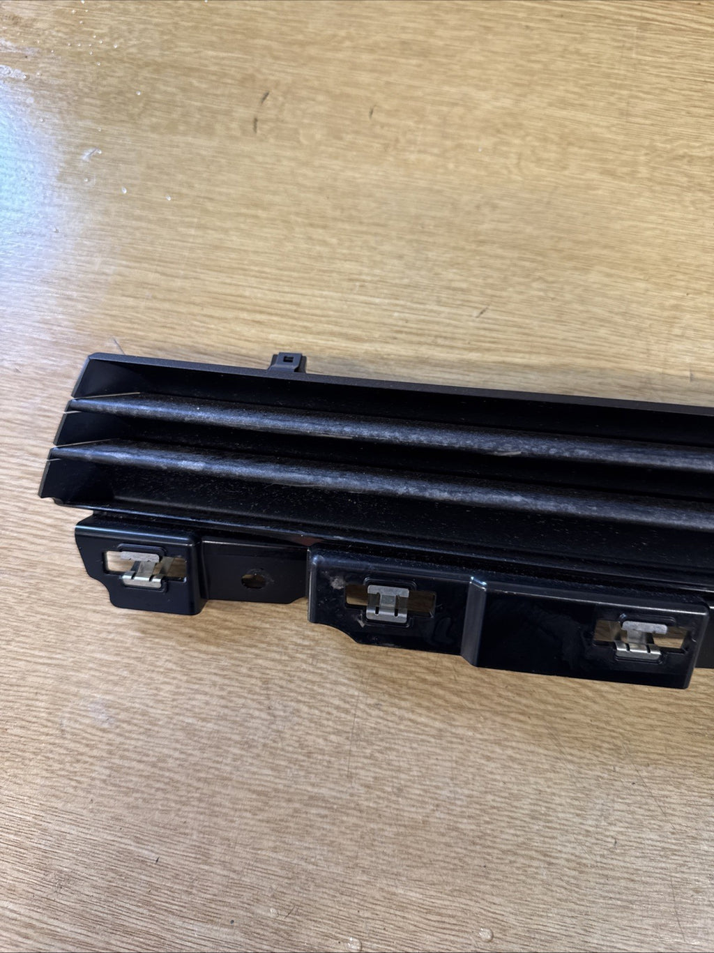 2021 RENAULT CLIO FRONT DASHBOARD AIR VENT GRILLE LEFT PASSENGER SIDE 687510170R
