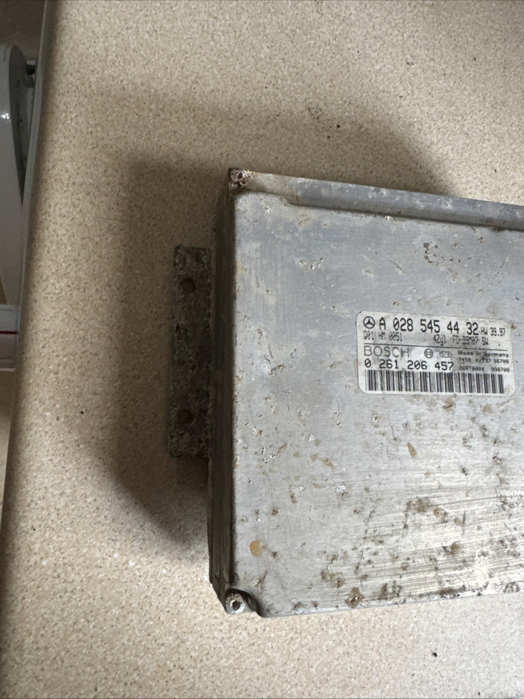 MERCEDES-BENZ CLK C208 2000 Engine Control Unit 261206457
