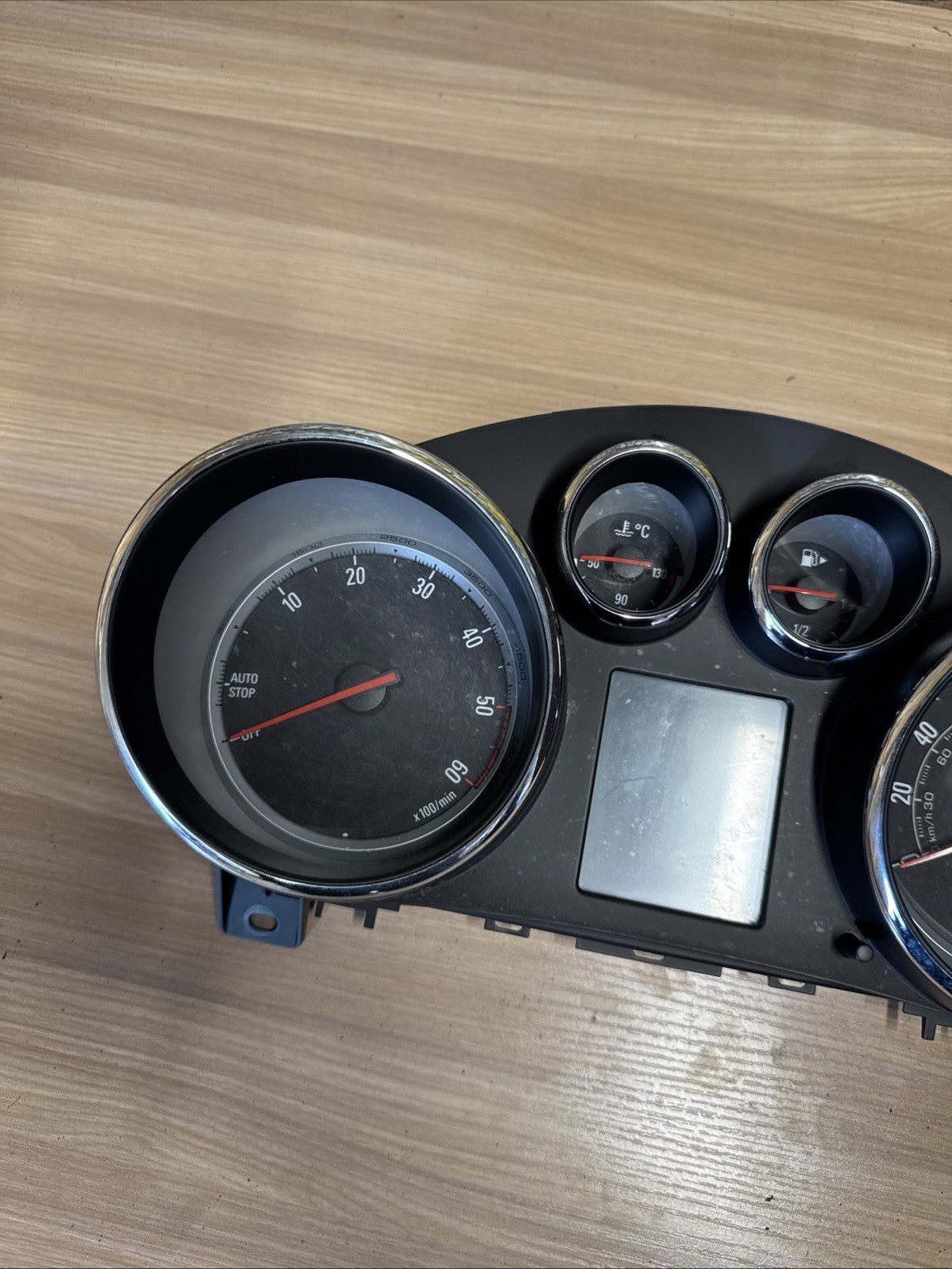 VAUXHALL ASTRA J GENUINE 2.0 START/STOP SPEEDO METER INSTRUMENT CLUSTER 13374936