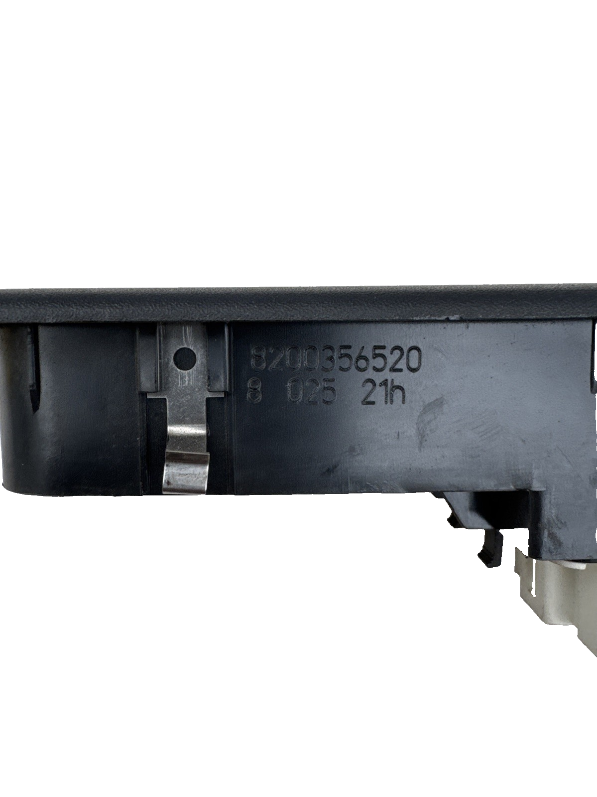 Renault Clio Driver Side Front Window Switch 8200356520