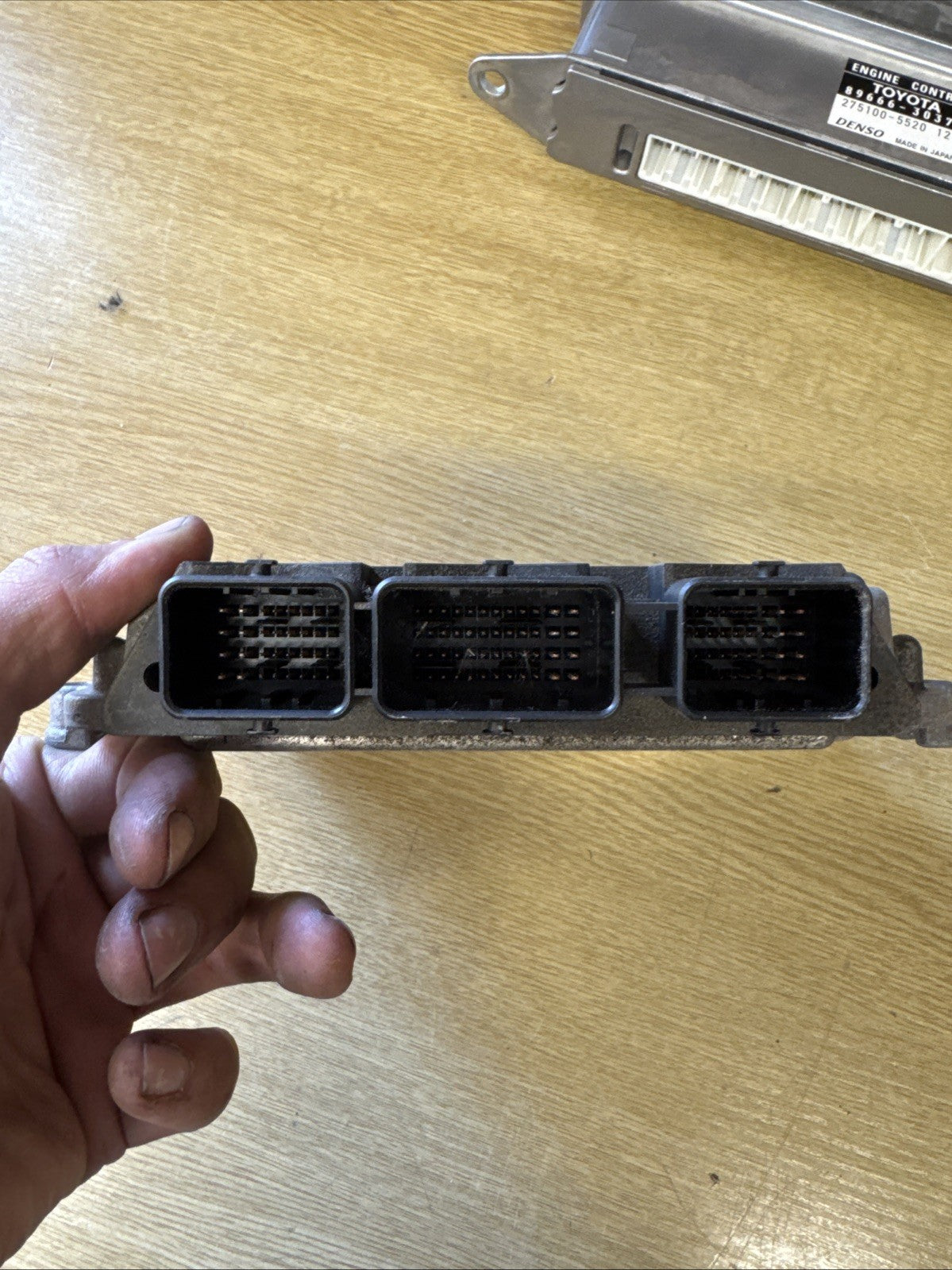 PEUGEOT 207 2007 1.6L DIESEL Engine control unit ECU 0281013868 9653958980