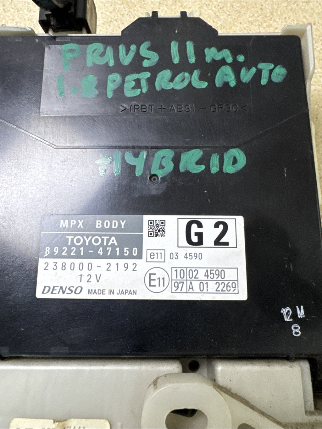 2010 TOYOTA PRIUS FUSE BOX 1800B 8922147150 2380002192