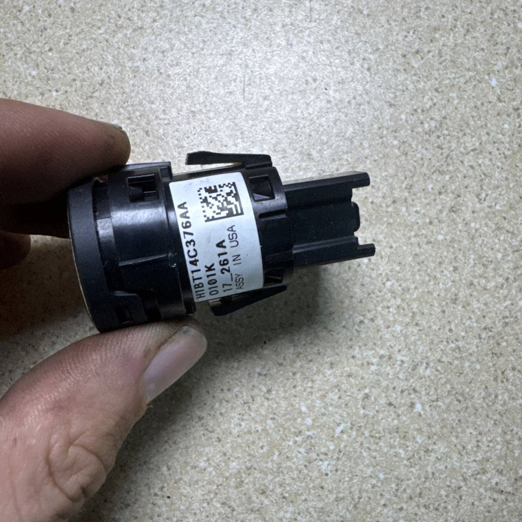 FORD FIESTA MK8 STOP START BUTTON H1BT14C376AA 2017